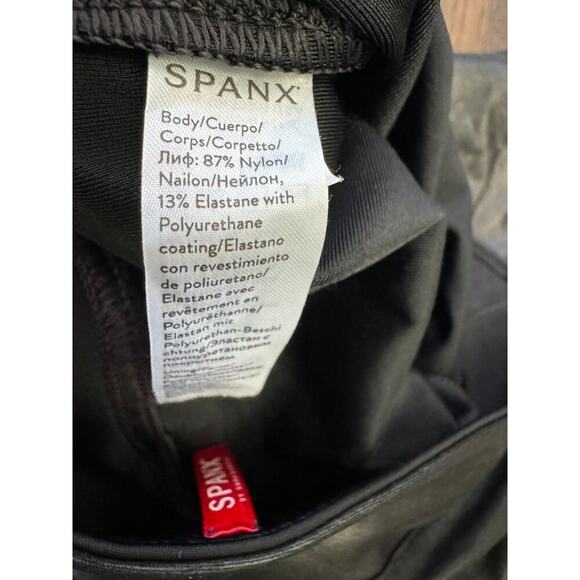 Spanx Faux Leather Leggings Body Shaping Casual High Rise Black Size S - Picture 7 of 8